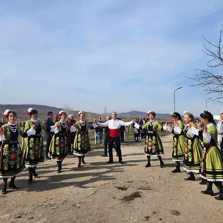 винарна-славовица *