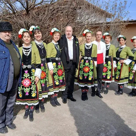 винарна-славовица بيت ضيافة Kalugerovo