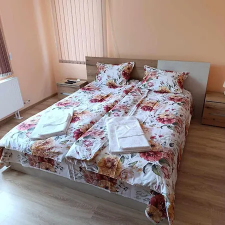 Pensionat винарна-славовица Kalugerovo