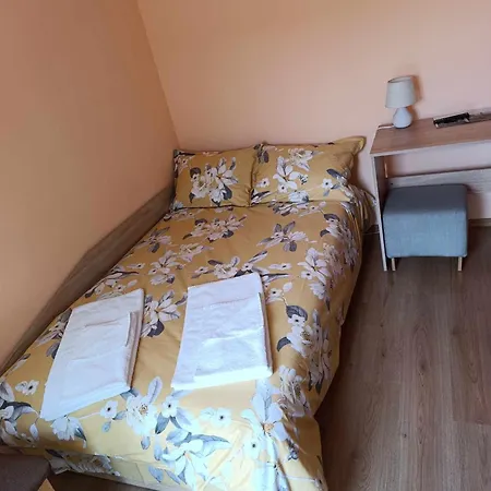 게스트하우스 винарна-славовица