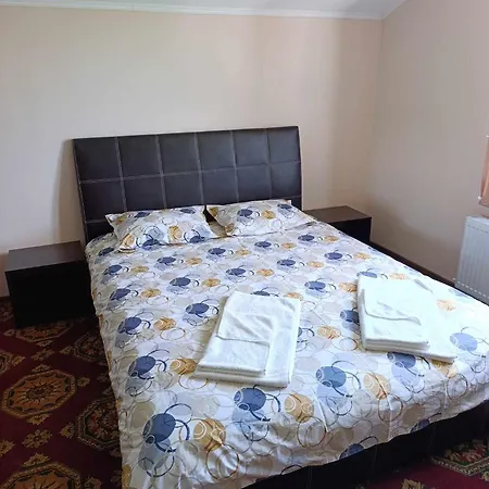 винарна-славовица Πανσιόν Kalugerovo